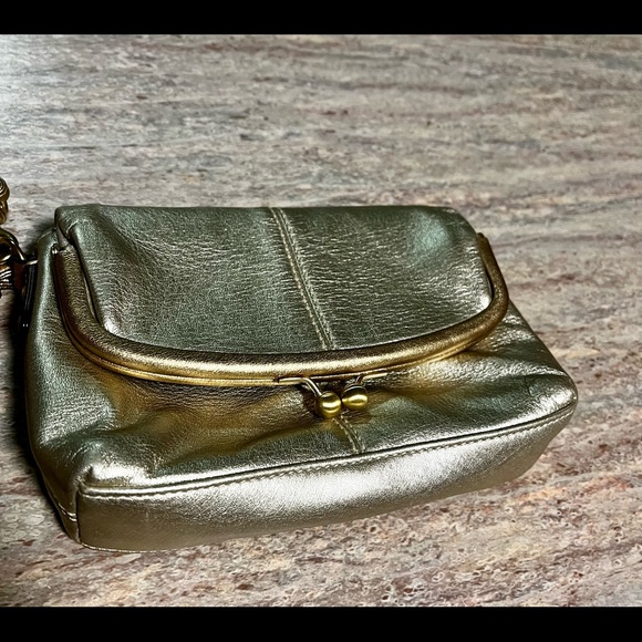 Coach vintage metallic gold foldover wristlet - Picture 2 of 16